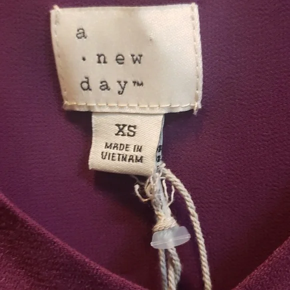 A New Day NWT Purple Lined Camisole. XS - Picture 2 of 6
